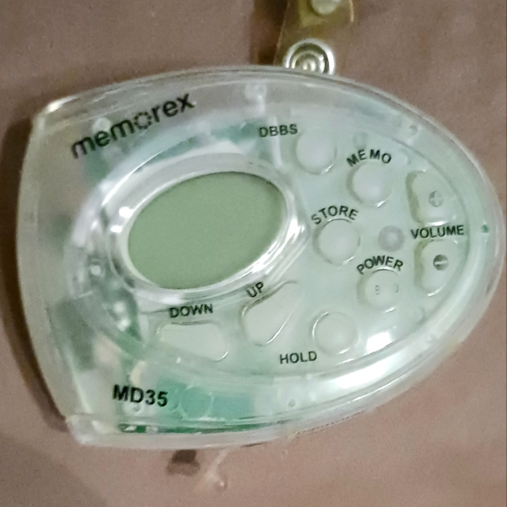Koss CL/20 headphones & Memorex Digital radio